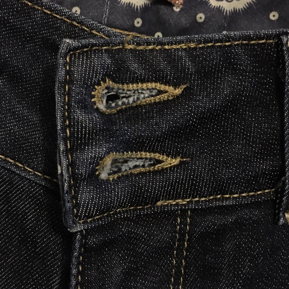 PAIGE CROPPED DARK DENIM HIDDEN HILLS JEANS - Picture 6 of 8